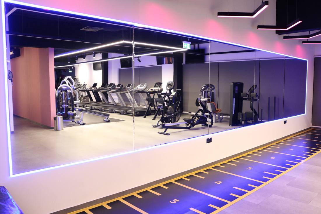 Ladies cardio area